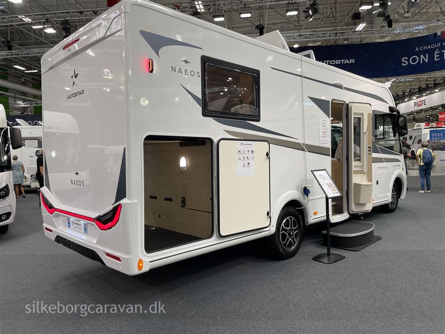 Autostar Naeos I745 LC